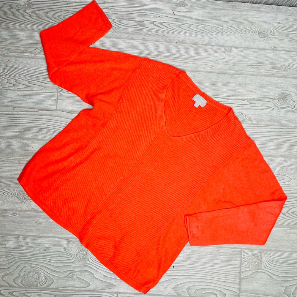 Pure collection cashmere v neck rubbed long sleeve sweater size 12